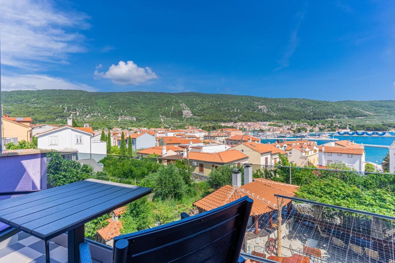 Lavanda Cres