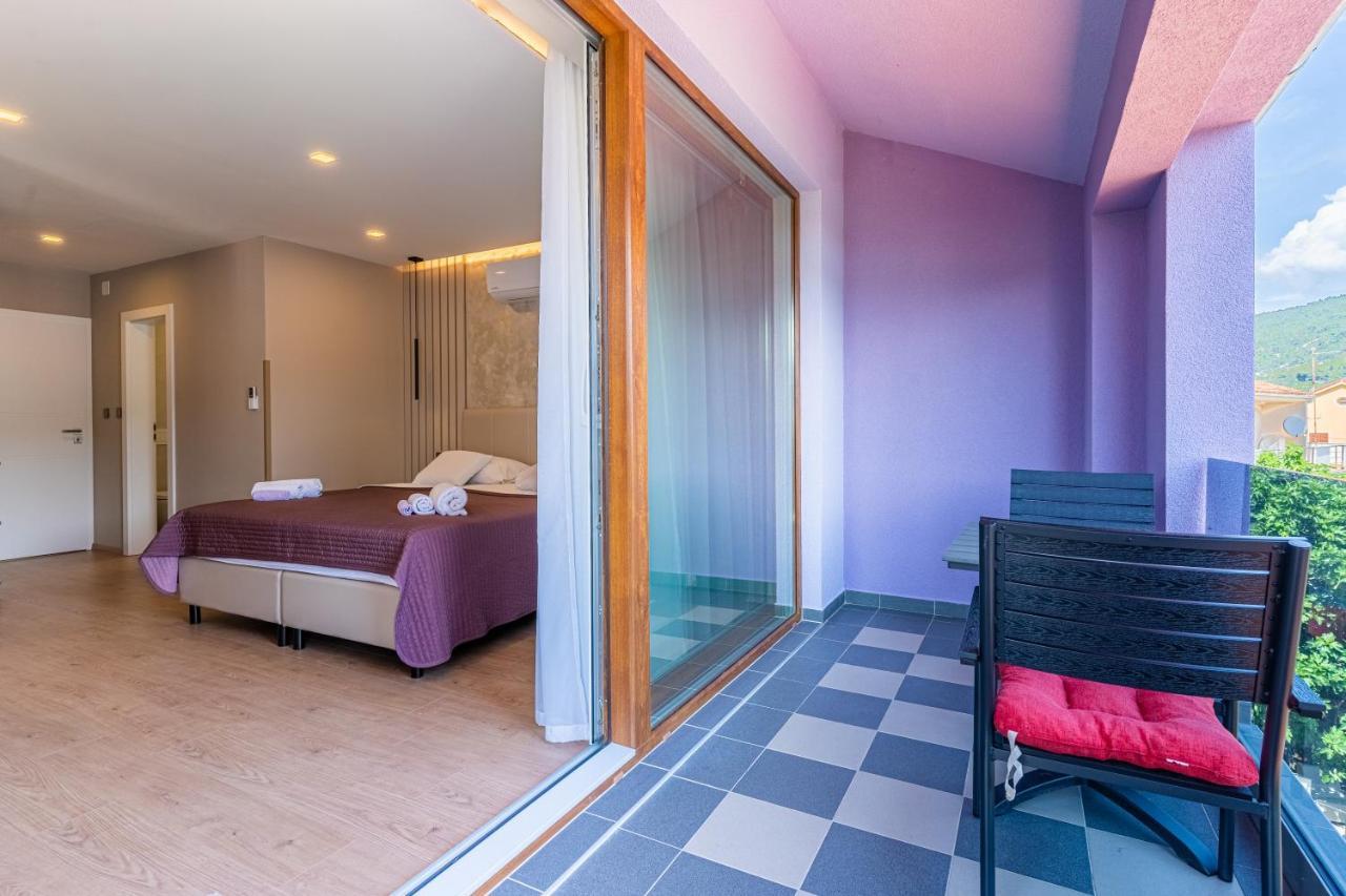 Lavanda Cres