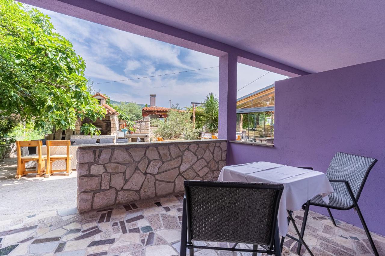 Lavanda 3* Cres